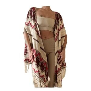 American Rag Entry Cie Boho Print Poncho Sweater Cream Red Chunky Knit Fringe